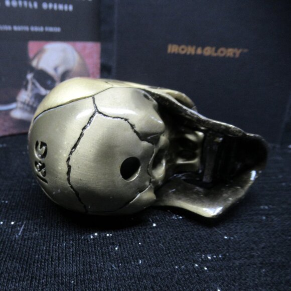 Iron & Glory Heavyweight Metal Skull Bottle Opener - Picture 7 of 10